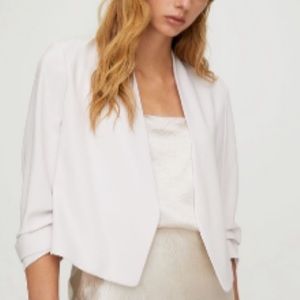 NWOT Aritzia Babaton Power Blazer - white